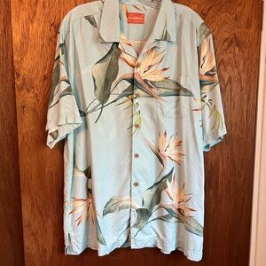 Tommy Bahama Short Sleeve Button-Up Shirt Men’s L